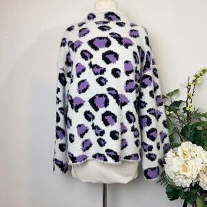 Moon River Lilac Leopard Funnel Neck Sweater | Large | Anthropologie